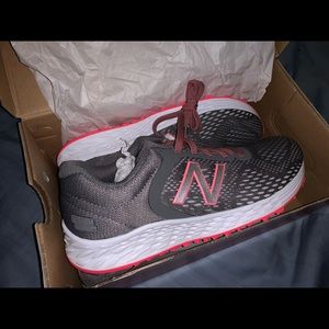 new balance running shoes